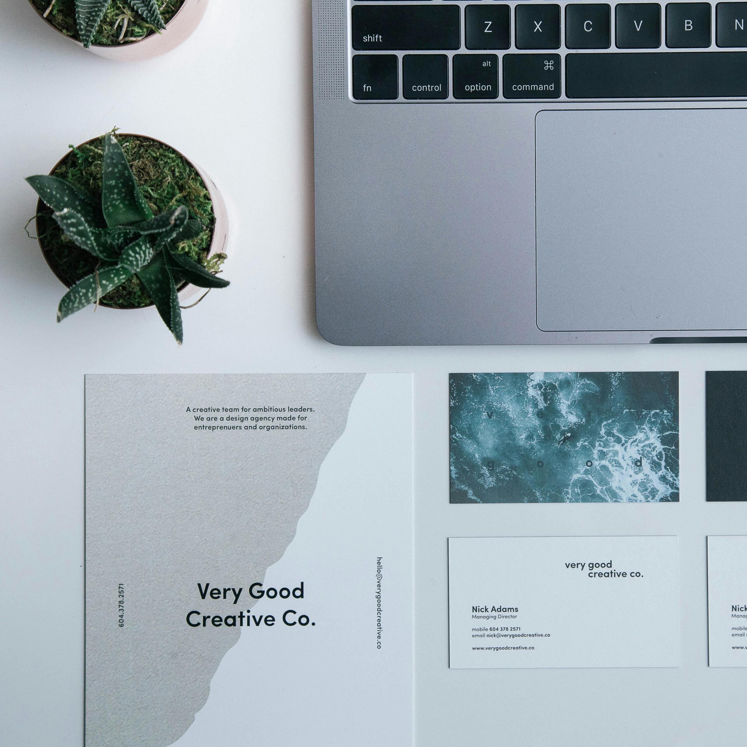 Business cards & Stationery service